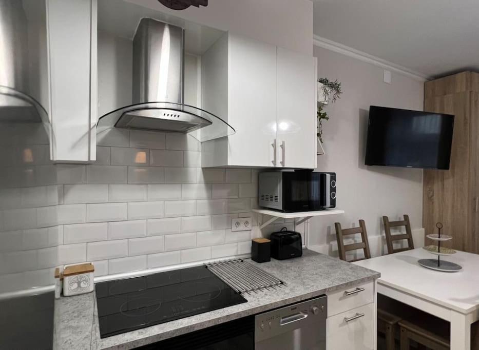 Apartamento Turistico Plaza III Monforte De Lemos Εξωτερικό φωτογραφία