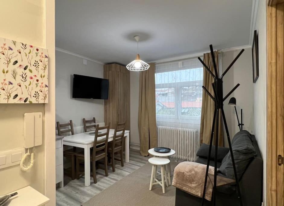 Apartamento Turistico Plaza III Monforte De Lemos Εξωτερικό φωτογραφία